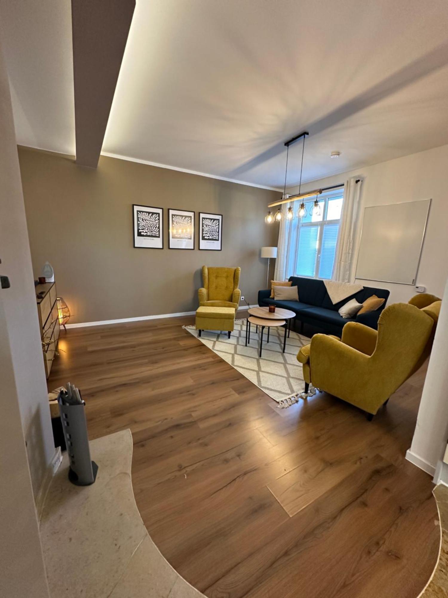 Traumdomizile - Wohnung Am Gruenen Stadtrand เคมนิตซ์ ภายนอก รูปภาพ